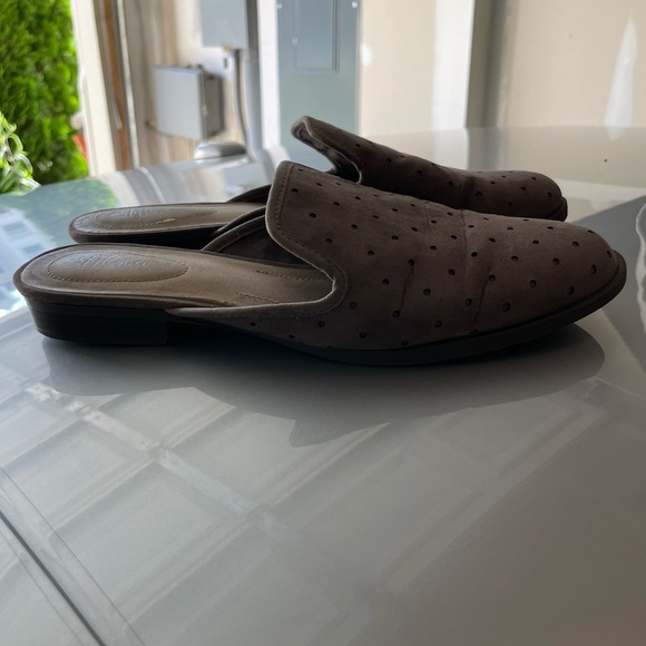 NWT Grey Polka Dot Style & Co Flats Slides Loafers Shoes Size 8 - Picture 2 of 6